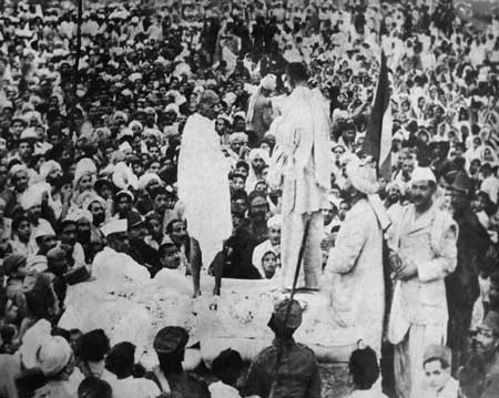 Gandhiji Addressing a Public Meeting at Peshwar in 1938. Khan Abdul Gaffar Khan has also seen in this Photograph.jpg